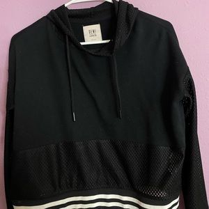 Demi lavato fabletics collection size small black crop top with mesh